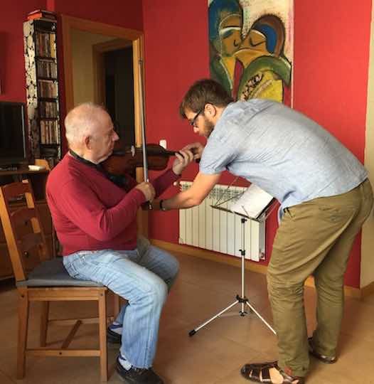 Clases de violín a domicilio con Julio en Batán